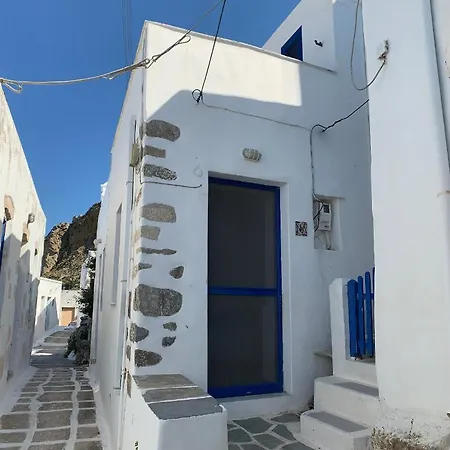 Chroma Serifos Town