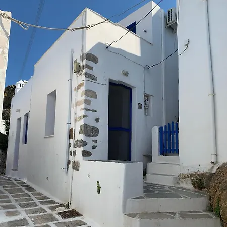 Chroma Holiday home